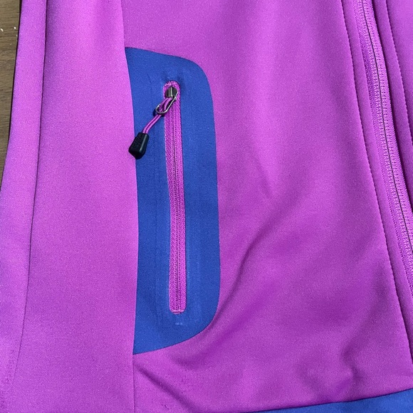 The North Face Zipper Shell Jacket - Picture 5 of 5